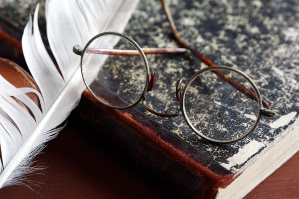 오래 된 안경 — 스톡 사진