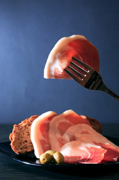 Italiensk prosciutto – stockfoto