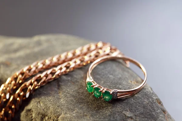 Gold And Emerald — Stock Photo, Image