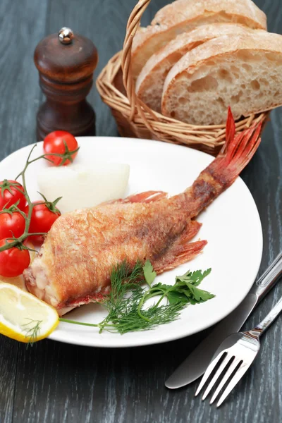 Fried Sea Bass — Stock Photo, Image