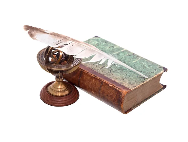 Old Book And Quill Pen — Stok Foto