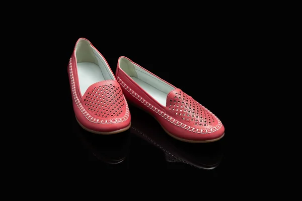 Κόκκινο γυναίκες παπούτσια — Φωτογραφία Αρχείου