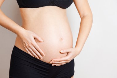 çocuk bekliyor. Stüdyo vurdu