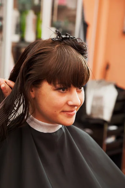 Woman at salon — Stock Photo, Image
