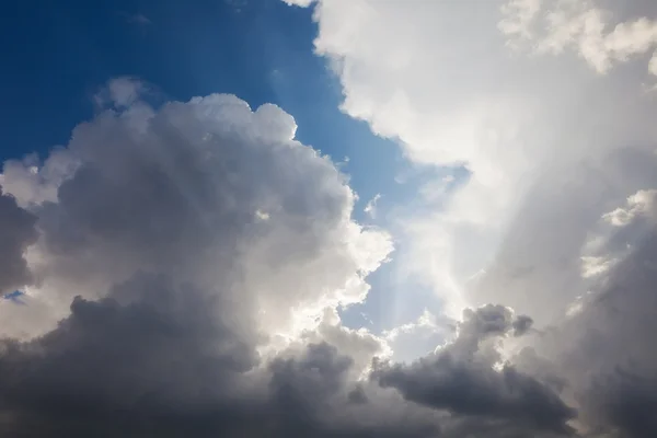 Nuvens — Fotografia de Stock