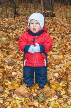 Bir yaşındaki çocuk