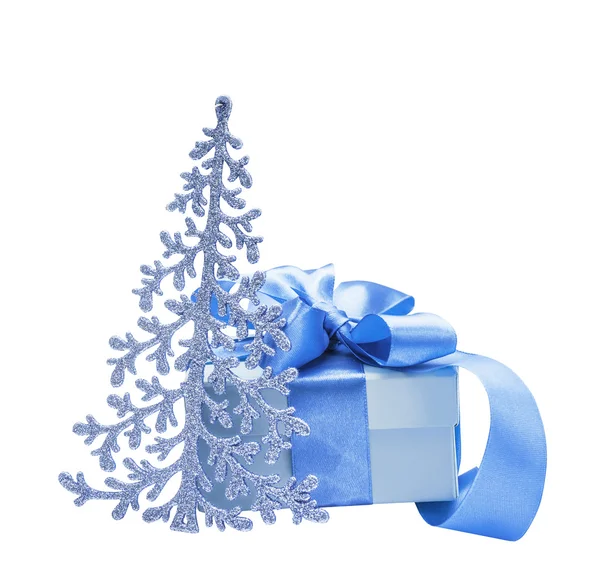 Épinette bleue, sapin et cadeau — Photo