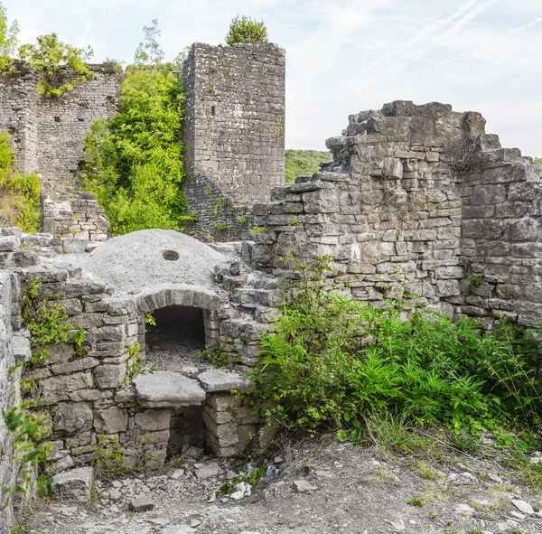 Ruinas del Castillo de Dvigrad — Foto de Stock