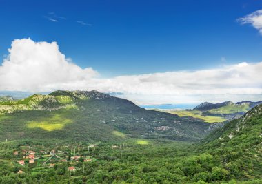 İşkodra görünümünü (Liqeni ben Shkodres, Skadarsko jezero) Gölü Karadağ