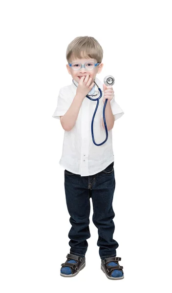 Vier-jaar-oude jongen draagt bril met een stethoscoop — Stockfoto