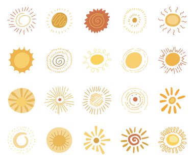 Güneş karalama şekilleri, sıcak soyut dekoratif tasarım projeleri elementleri için çeşitli ışın formlarıyla çizilmiş el çizimi dairesel semboller ayarlar
