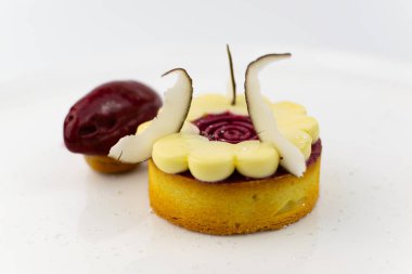 lezzetli ve güzel kek