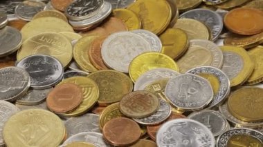 Birçok farklı sikke koleksiyonu arka plan döndürme