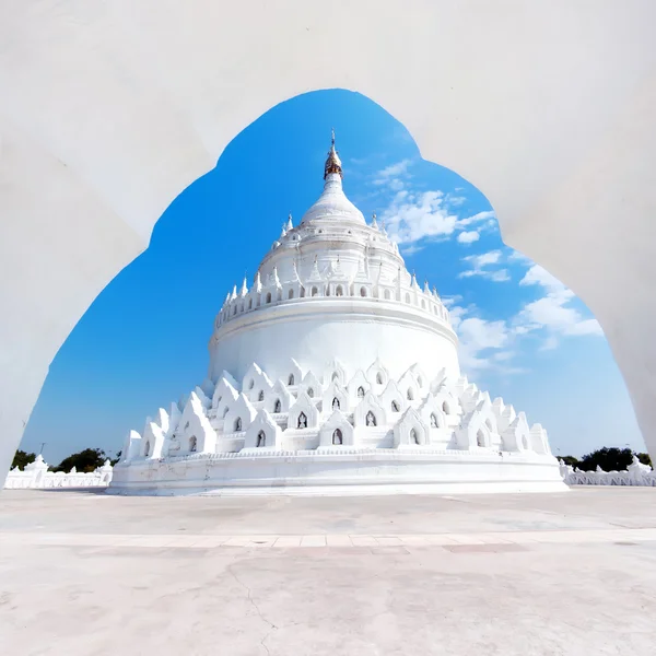 Beyaz hsinbyume pagoda Tapınağı