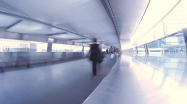 Hong Kong yükseltilmiş geçit