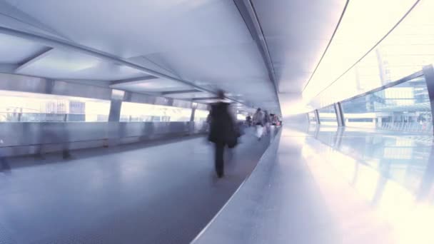 Elevated walkway in Hong Kong — Stock Video