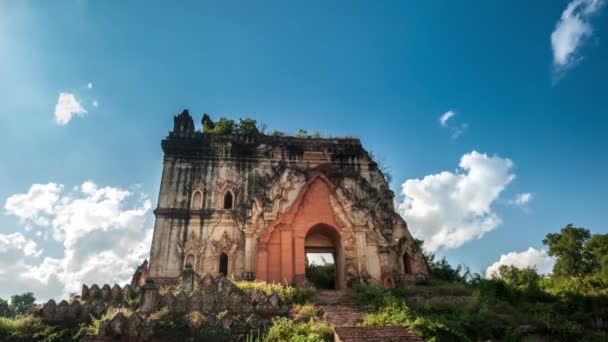 PA hom Taw Gyi boeddhistische tempel — Stockvideo