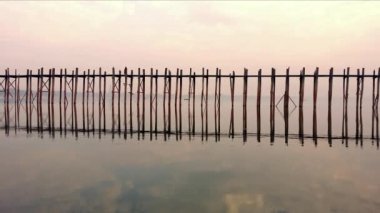 Mandalay Bridge'de U olmak