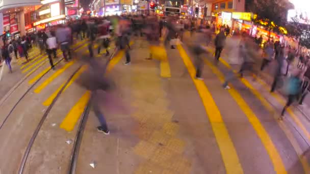 Passage piétonnier bondé. Hong Kong vidéo de la ville — Video