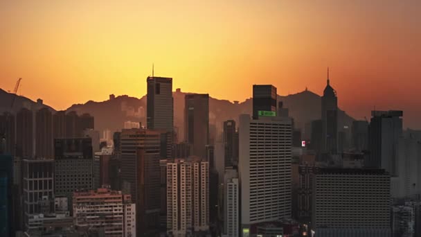 Skyline van Hong Kong zonsopgang stadsgezicht. — Stockvideo