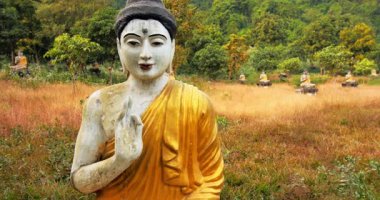 Dini Park Buda heykeli