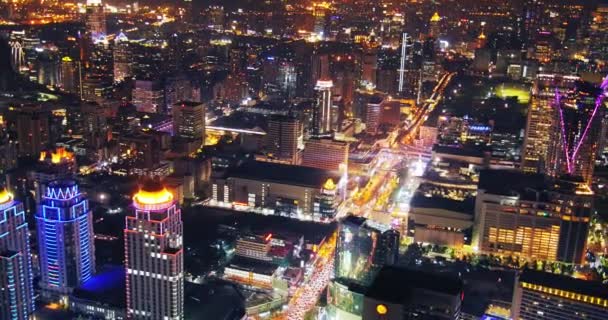 Luchtfoto van Bangkok 's nachts — Stockvideo