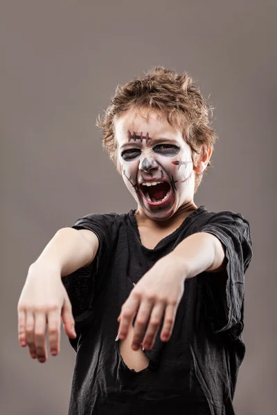 Schreeuwen lopen dood zombie kind jongen — Stockfoto