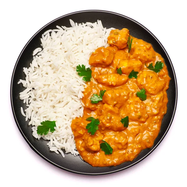 Teller mit traditionellem Chicken Curry isoliert auf weißem Hintergrund mit eingebettetem Clipping-Pfad — Stockfoto