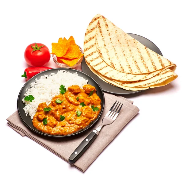 Bowl of Traditional Chicken Curry and nachos isolated on white background — Stock Photo, Image