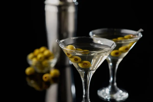 Martini vermouth ital elszigetelt fekete alapon — Stock Fotó