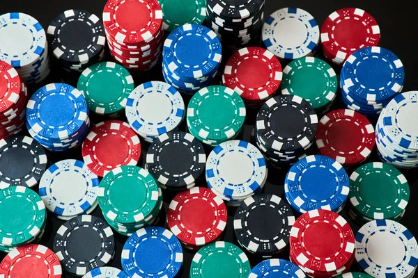 Bakgrund gjord av Casino chips uppifrån och ner vy — Stockfoto