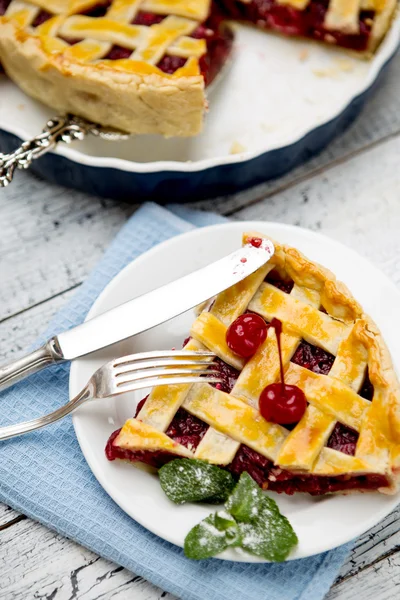 Tarte aux cerises maison — Photo