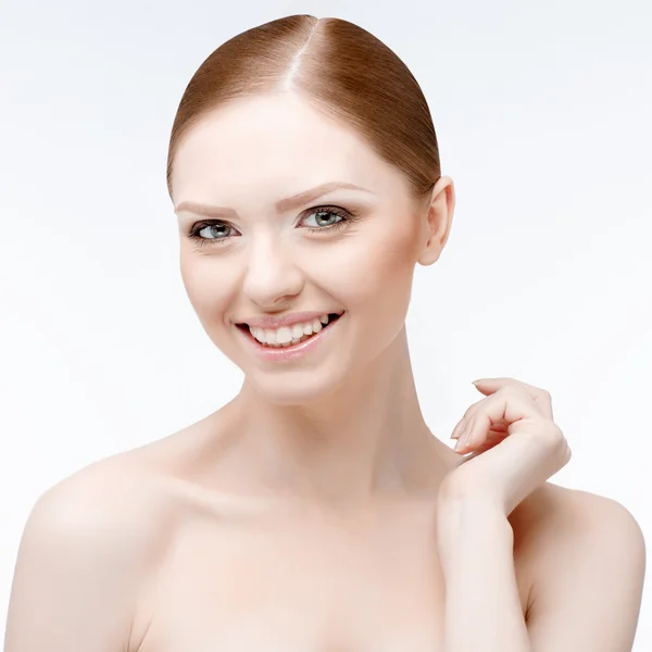 Beautiful Woman with Clean Fresh Skin — Stock Photo, Image