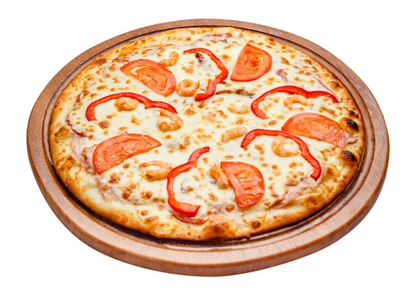 木の板にピザ — ストック写真