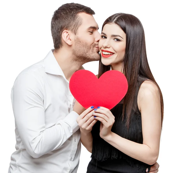 Jeune beau couple avec présent isolé sur blanc — Photo