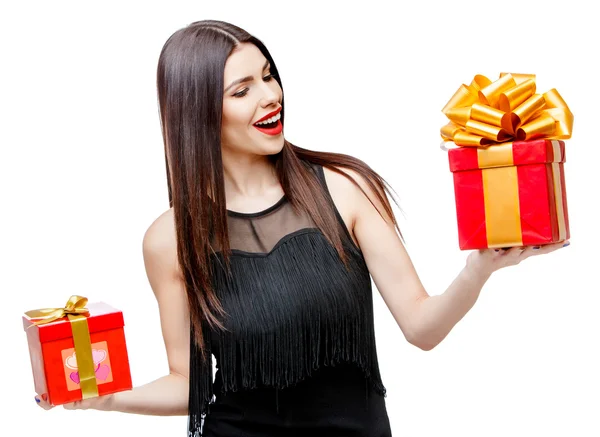 Donna attraente con confezione regalo — Foto Stock