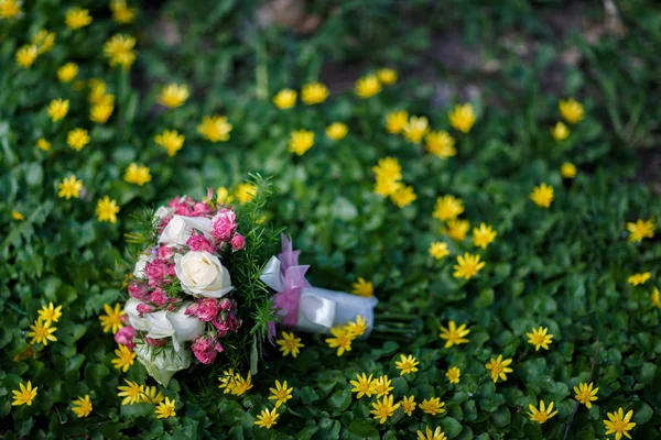 Primer plano de hermoso ramo de bodas — Foto de Stock