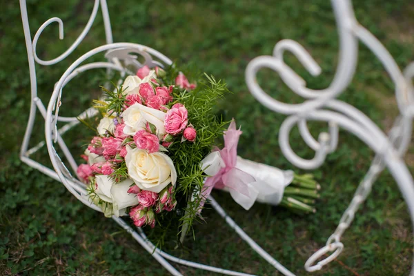 Closeup shot of beautiful wedding bouquet — Stock Photo, Image