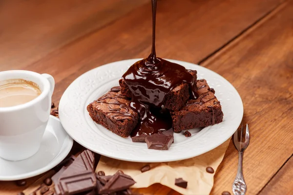 Plate with delicious chocolate brownies — Stock Photo, Image