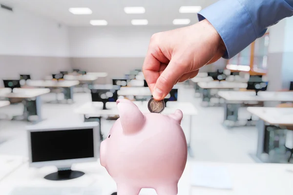 Geld voor school — Stockfoto