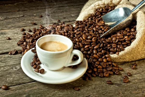 Graan voor espresso en koffie — Stockfoto