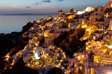 oia night view