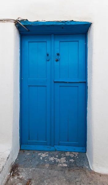 Старий двері — стокове фото
