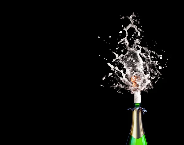 Popping champagne — Stock Photo, Image