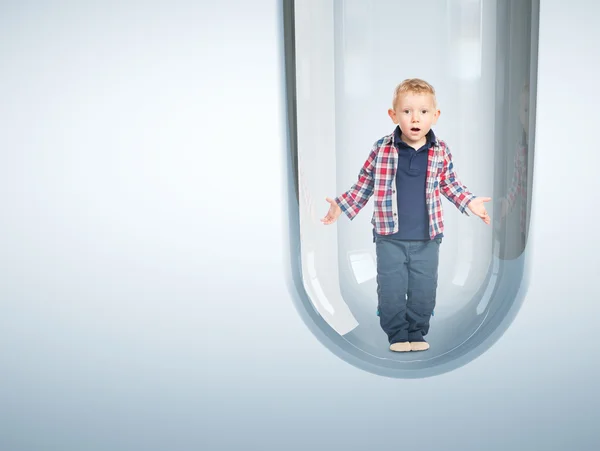 Kaukasische baby in test tube 3d — Stockfoto