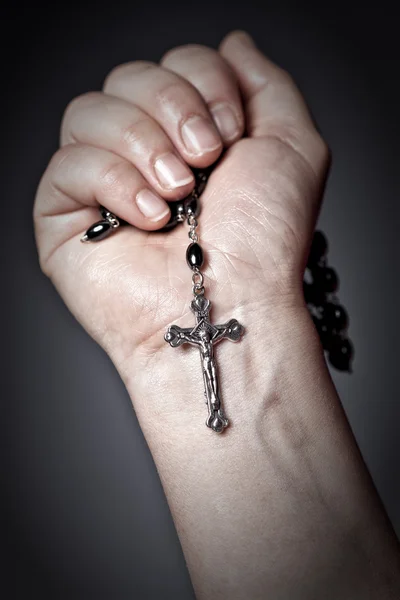 Hands and rosary — Stock Photo, Image