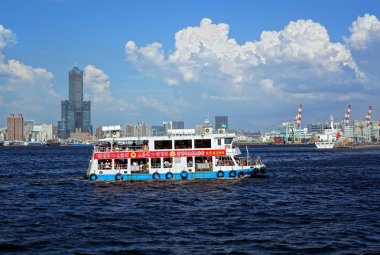 Kaohsiung Harbor feribot Bay haçlar