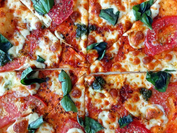 Deliciosa Pizza Margherita — Fotografia de Stock