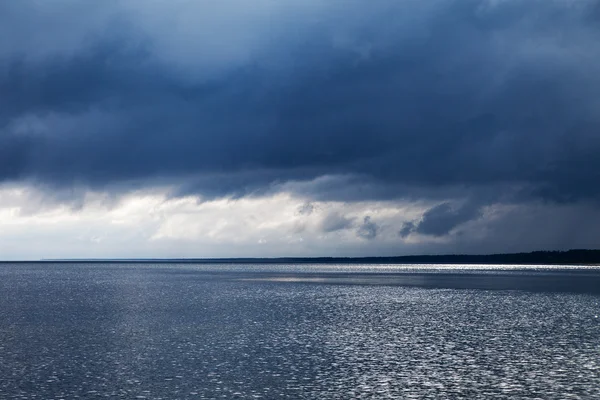 Kara deniz. — Stok fotoğraf
