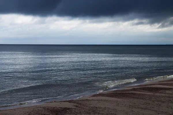 暗い海. — ストック写真